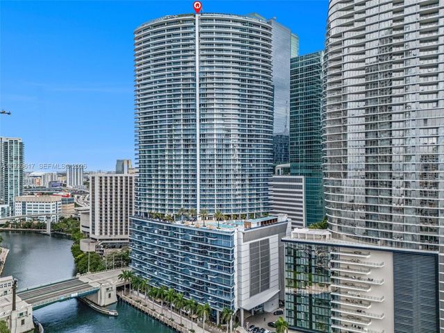 200 Biscayne Boulevard Way 4202, Miami, FL 33131