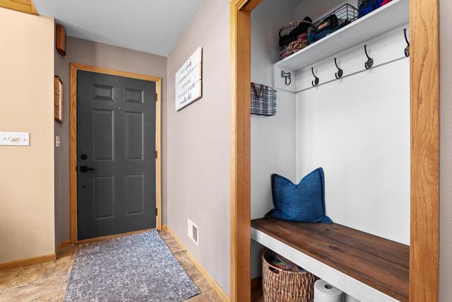 12395 Whitetail PARKWAY, Manitowoc, WI 54220