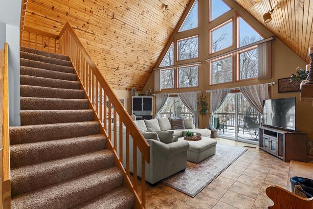 12395 Whitetail PARKWAY, Manitowoc, WI 54220