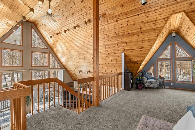 12395 Whitetail PARKWAY, Manitowoc, WI 54220