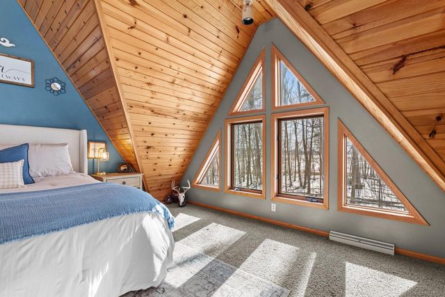 12395 Whitetail PARKWAY, Manitowoc, WI 54220