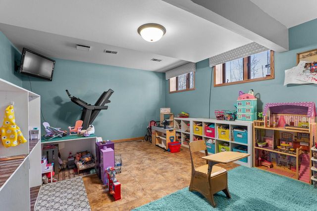 12395 Whitetail PARKWAY, Manitowoc, WI 54220