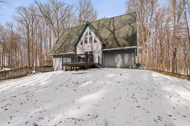 12395 Whitetail PARKWAY, Manitowoc, WI 54220