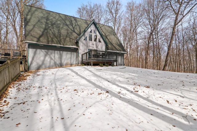 12395 Whitetail PARKWAY, Manitowoc, WI 54220