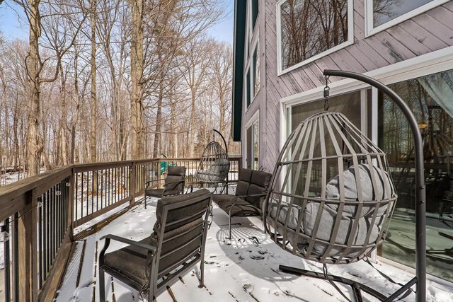 12395 Whitetail PARKWAY, Manitowoc, WI 54220