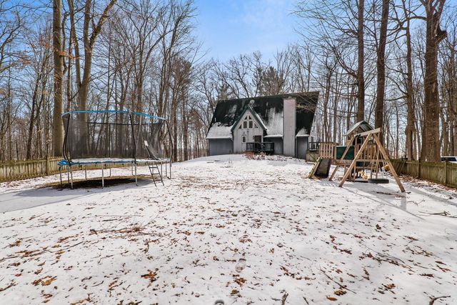 12395 Whitetail PARKWAY, Manitowoc, WI 54220