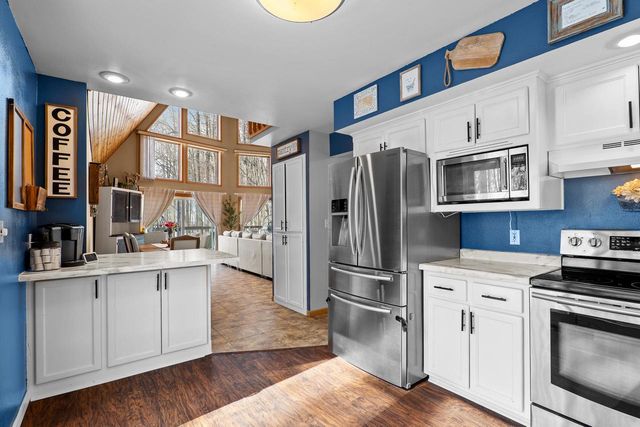 12395 Whitetail PARKWAY, Manitowoc, WI 54220