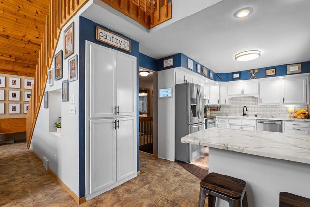 12395 Whitetail PARKWAY, Manitowoc, WI 54220