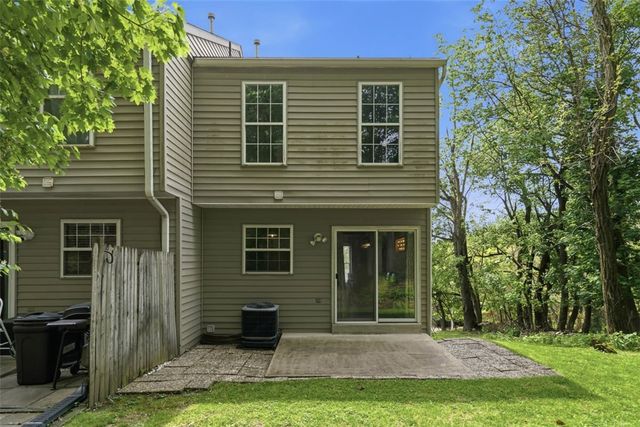 1002 Pinoak Ct, Chalfant Boro, PA 15112