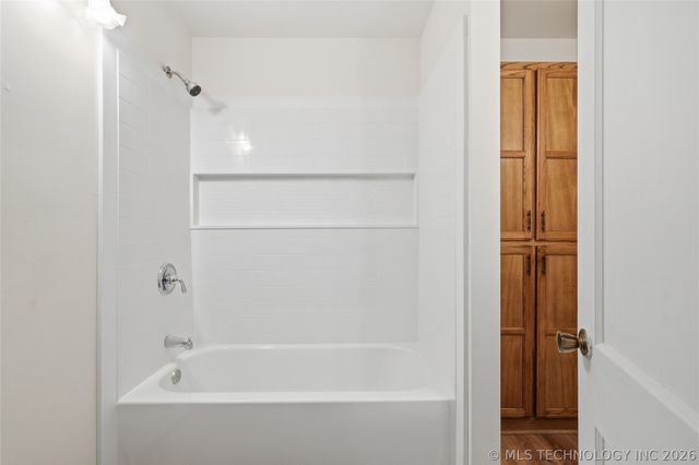 315 W 40th Street, Sand Springs, OK 74063