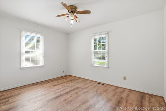 315 W 40th Street, Sand Springs, OK 74063
