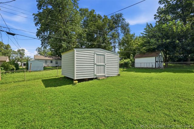 315 W 40th Street, Sand Springs, OK 74063