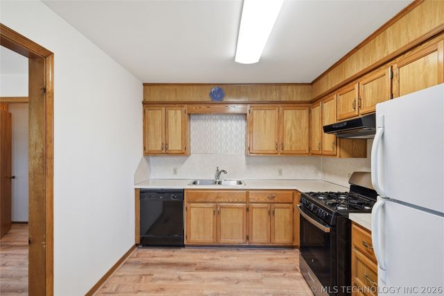 315 W 40th Street, Sand Springs, OK 74063