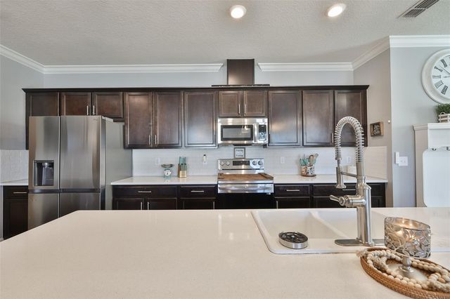 10604 ALDO MORO DRIVE, Wimauma, FL 33598