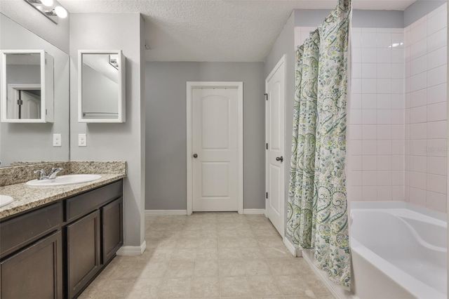 10604 ALDO MORO DRIVE, Wimauma, FL 33598