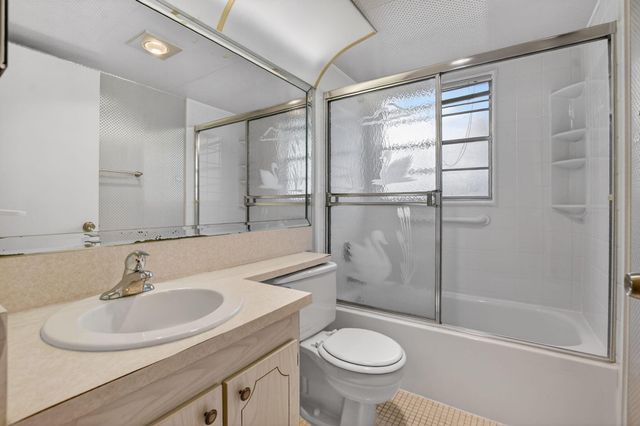 52 Mansfield B B, Boca Raton, FL 33434