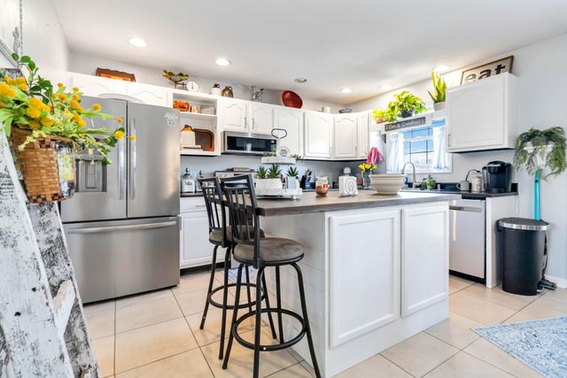 189 Thoroughbred Way, Berea, KY 40403