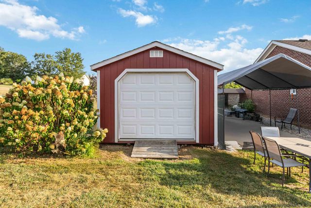 189 Thoroughbred Way, Berea, KY 40403