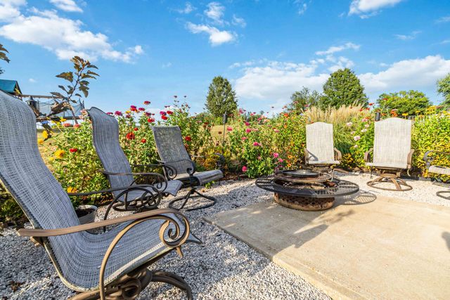 189 Thoroughbred Way, Berea, KY 40403