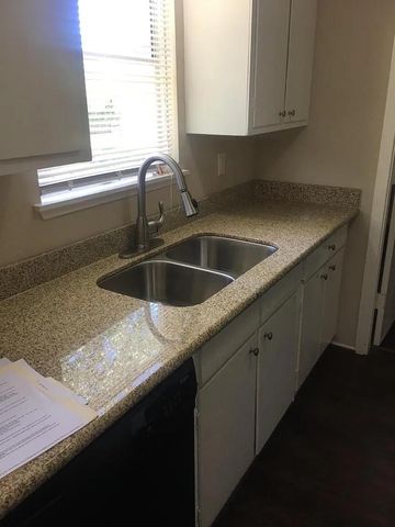 10614 Edgar Street, Houston, TX 77047