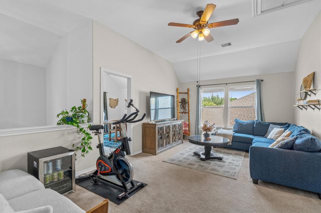 11513 Shadow Creek DR, Manor, TX 78653