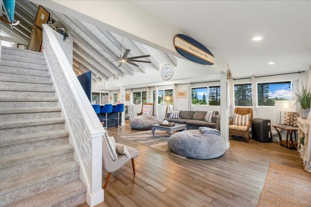 2861 Liholani St, Makawao, HI 96768