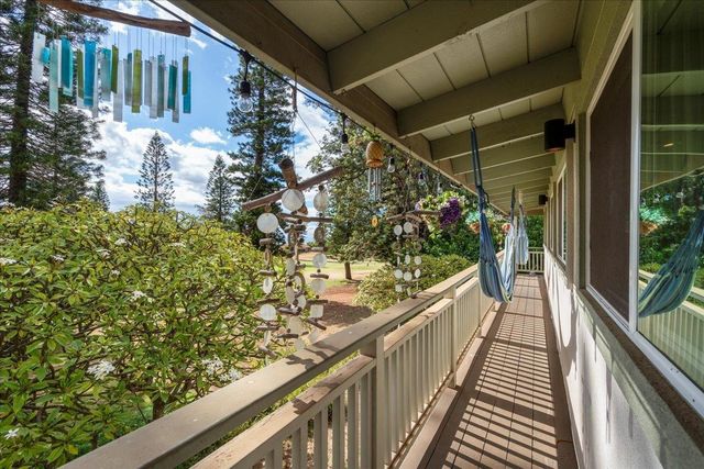 2861 Liholani St, Makawao, HI 96768