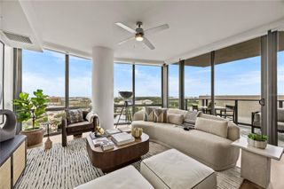 300 W TYLER ST 2909, Tampa, FL 33602