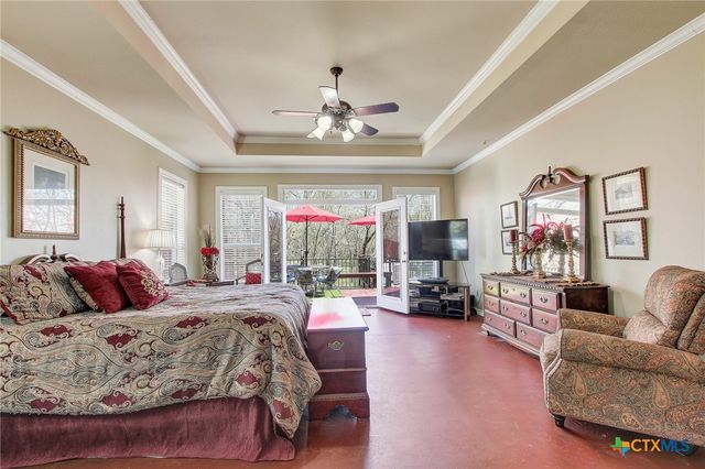 200 Carriage House Road, Salado, TX 76571