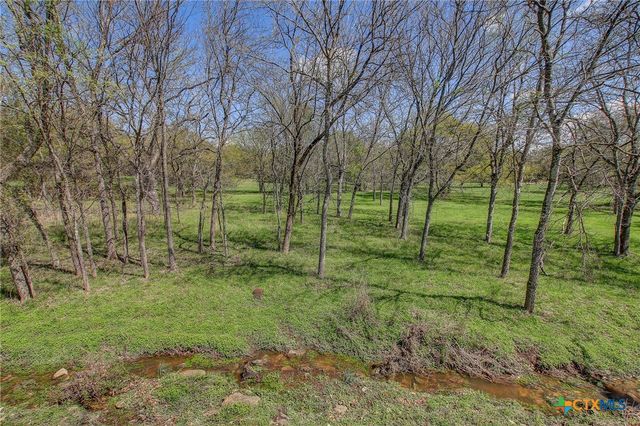 200 Carriage House Road, Salado, TX 76571