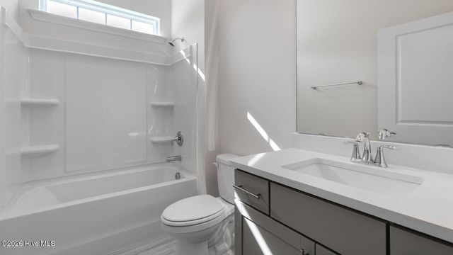 828 Fernwind Circle, Aberdeen, NC 28315