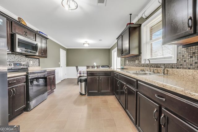 1806 McCollum Road SW, Conyers, GA 30094