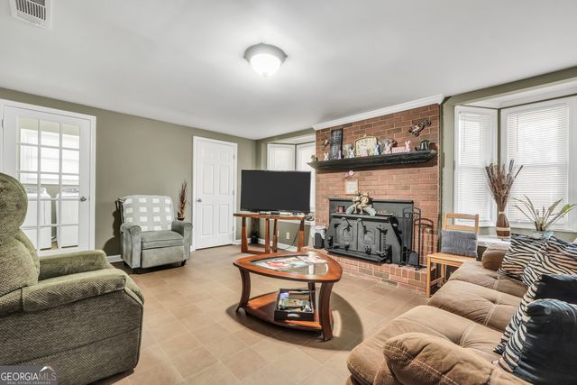 1806 McCollum Road SW, Conyers, GA 30094