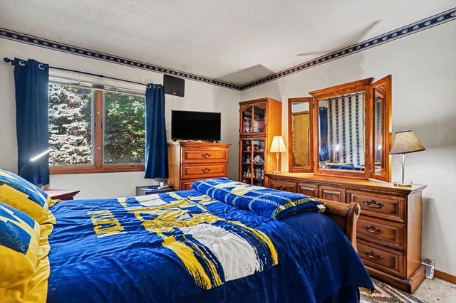 297 Harvest Lane, Holland, MI 49423