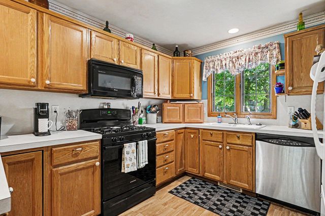 297 Harvest Lane, Holland, MI 49423