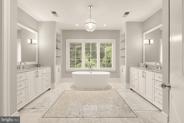 6617 LYBROOK CT, Bethesda, MD 20817