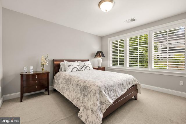 6617 LYBROOK CT, Bethesda, MD 20817