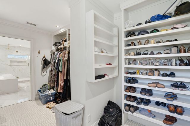 801 Harbour Watch Court, Mount Pleasant, SC 29464