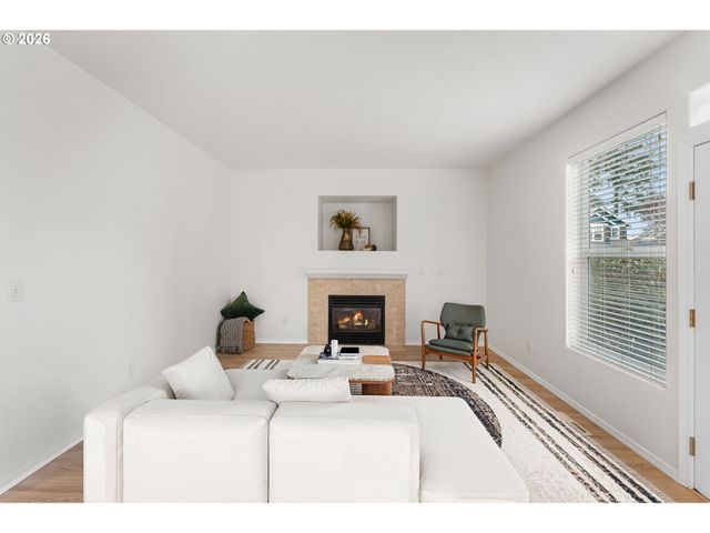 807 Se 197TH Ave, Camas, WA 98607