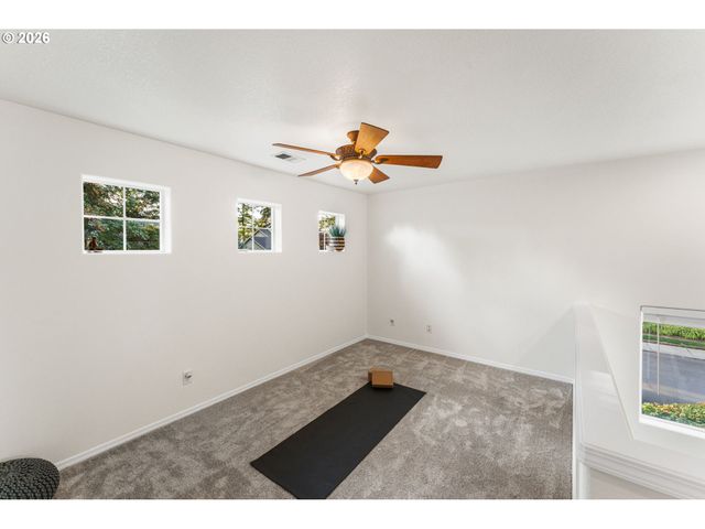 807 Se 197TH Ave, Camas, WA 98607