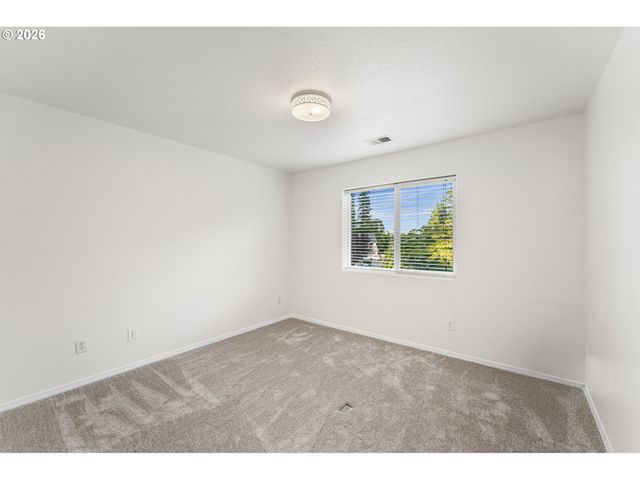 807 Se 197TH Ave, Camas, WA 98607