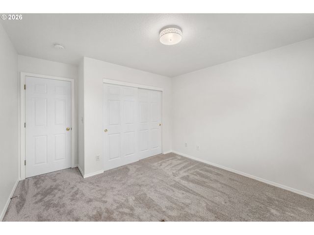 807 Se 197TH Ave, Camas, WA 98607