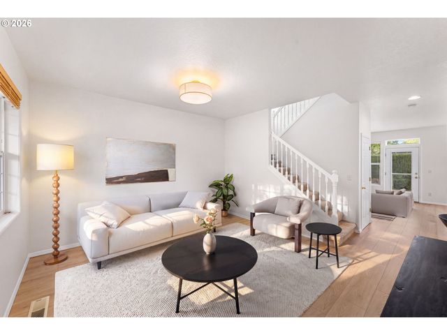 807 Se 197TH Ave, Camas, WA 98607