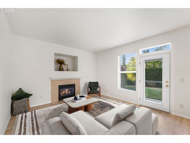 807 Se 197TH Ave, Camas, WA 98607