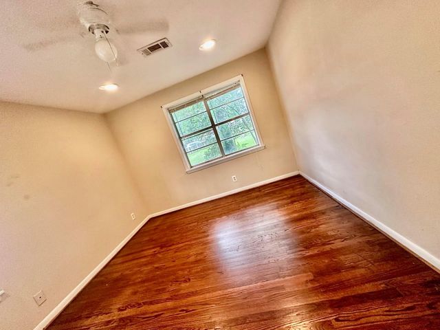 1100 Frost Street, Rosenberg, TX 77471