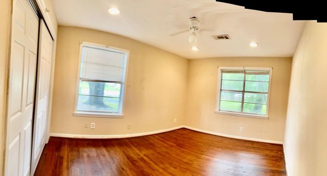 1100 Frost Street, Rosenberg, TX 77471