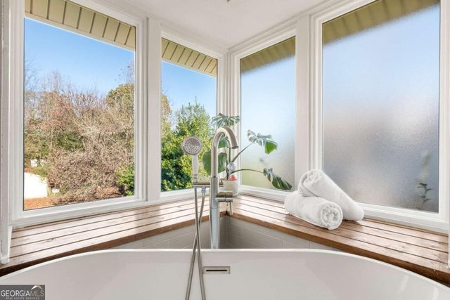 1764 Blackwillow Drive, Marietta, GA 30066