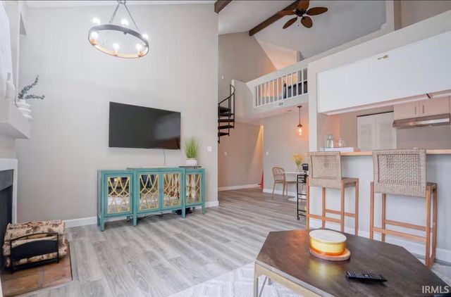 1131 Loft Cove, Evansville, IN 47715