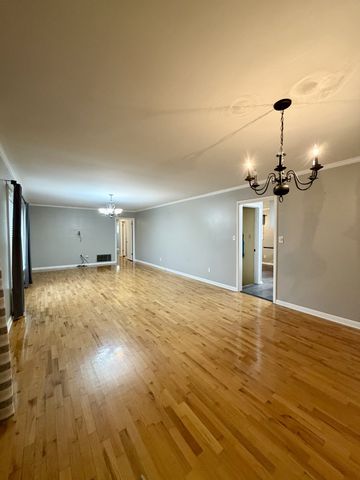 417 7th St, Lawrenceburg, TN 38464