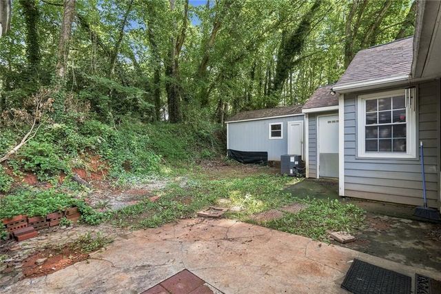 324 Farm Place Court NE, Woodstock, GA 30188